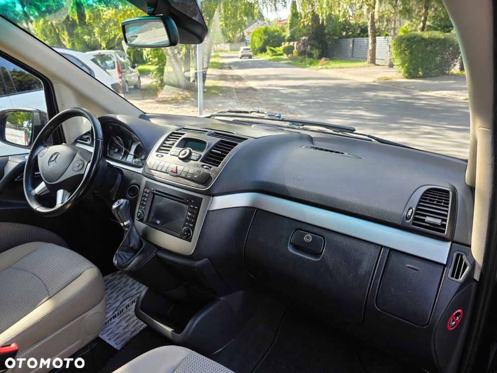 Mercedes-Benz Viano - 21