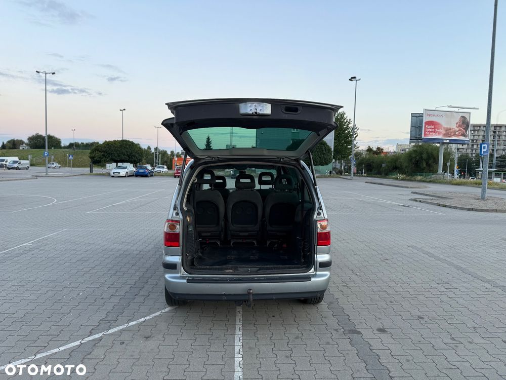 Ford Galaxy 1.9 TDI Trend - 10