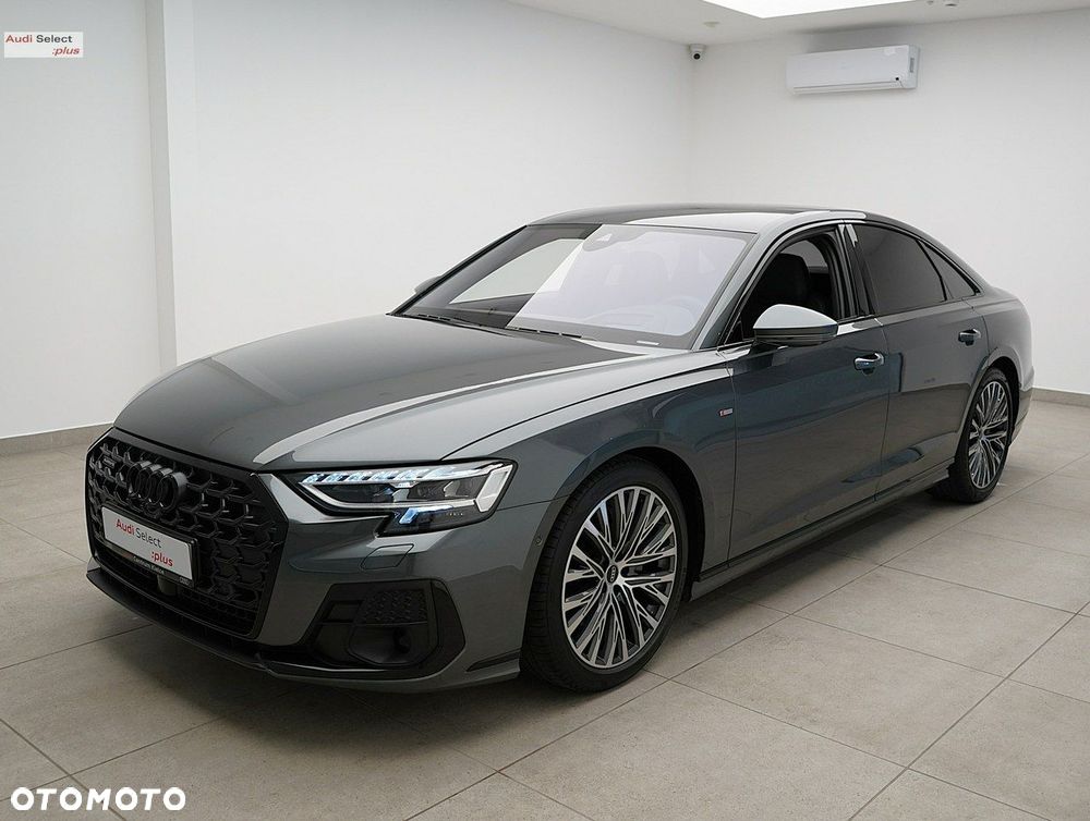 Audi A8 - 2