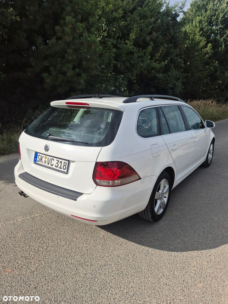 Volkswagen Golf - 2