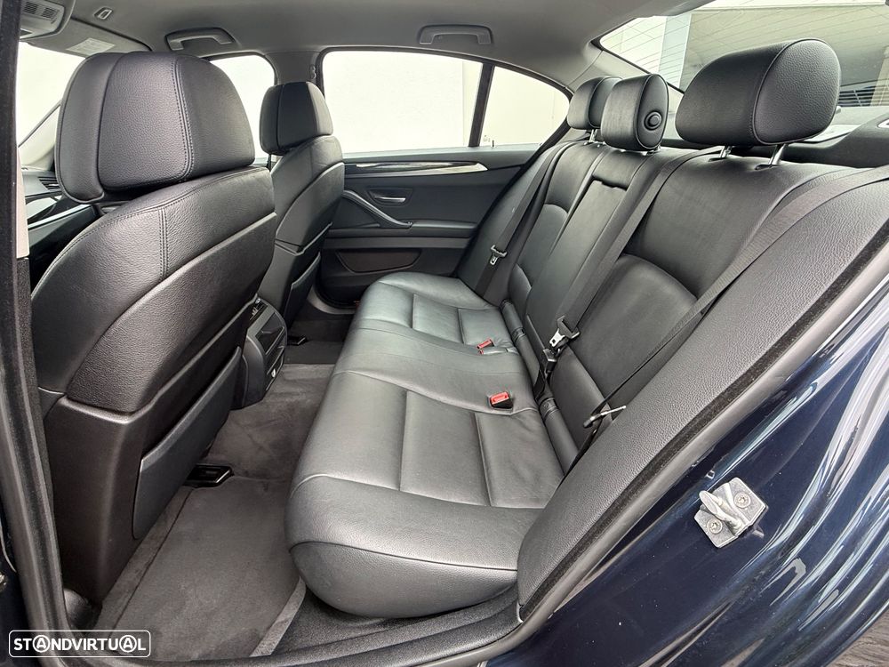 BMW 520 d EfficientDynamics - 30