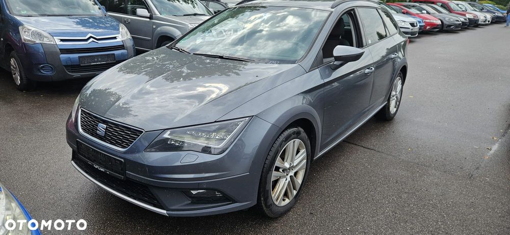 Seat Leon 2.0 TDI DPF XCELLENCE - 2
