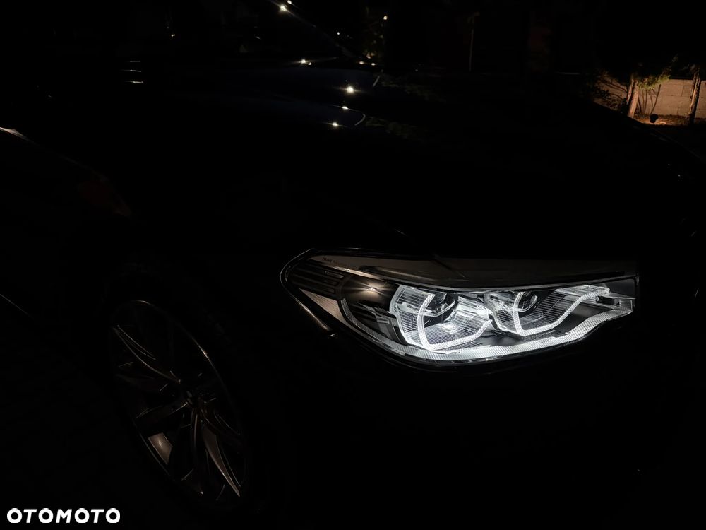 BMW Seria 5 - 18