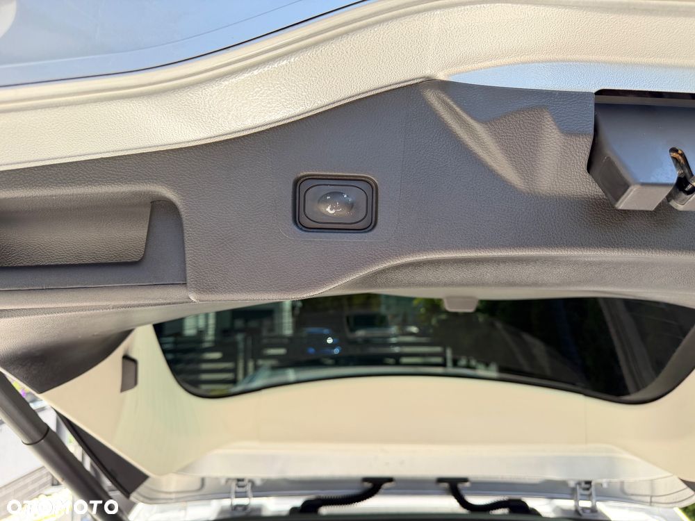 Ford Mondeo - 18