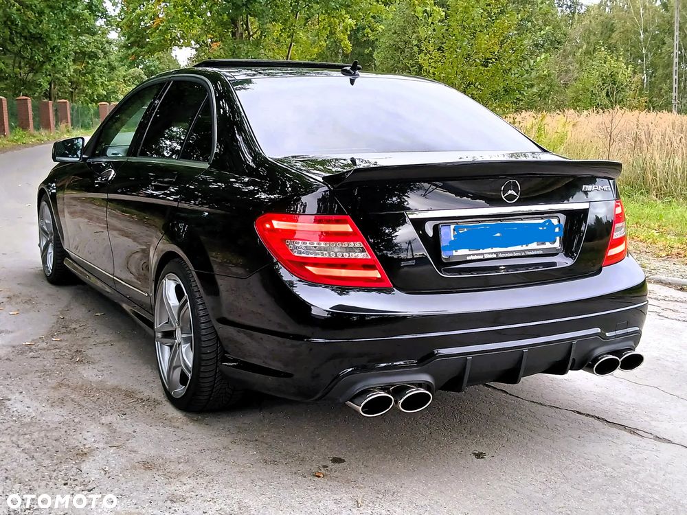 Mercedes-Benz Klasa C 250 CGI Automatik BlueEFFICIENCY SPORT EDITION - 6
