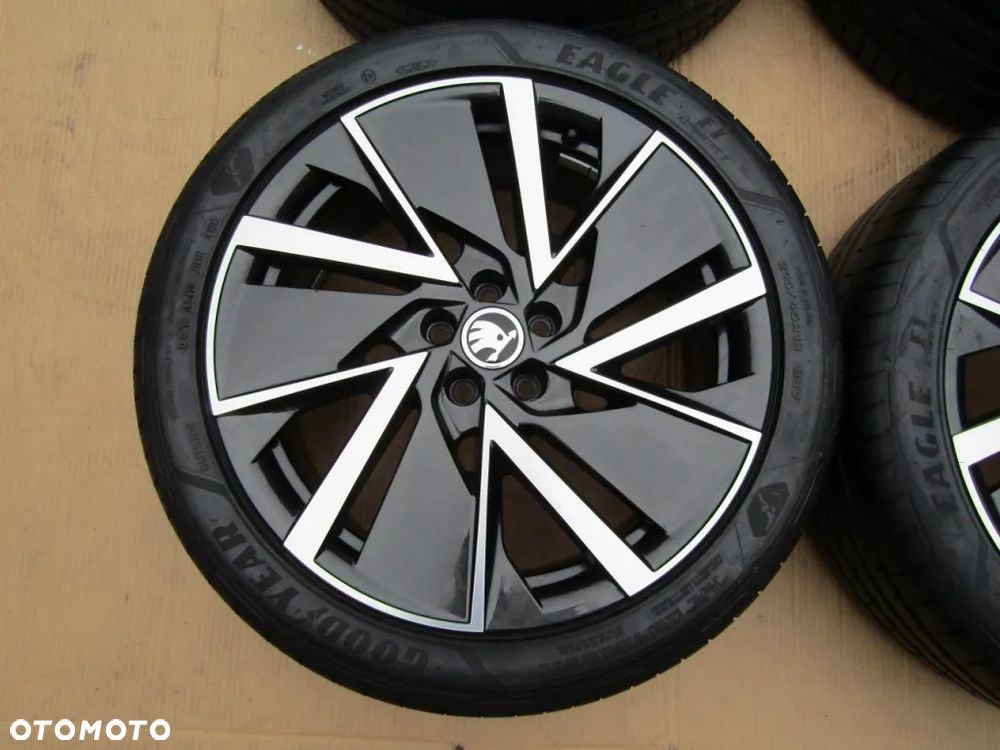 4x Felgi 18 Skoda Scala Fabia Kamiq VW T-CROSS Polo V VI Taigo Seat Arona Ibiza IV 7 j 5x100 ET39 - 8