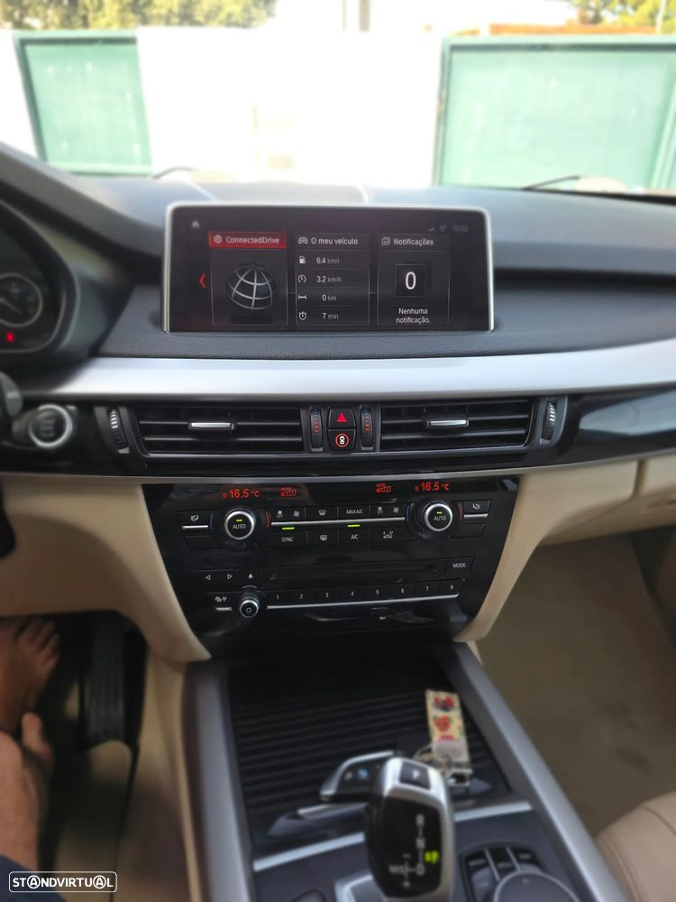 BMW X5 25 d sDrive Pack M - 14