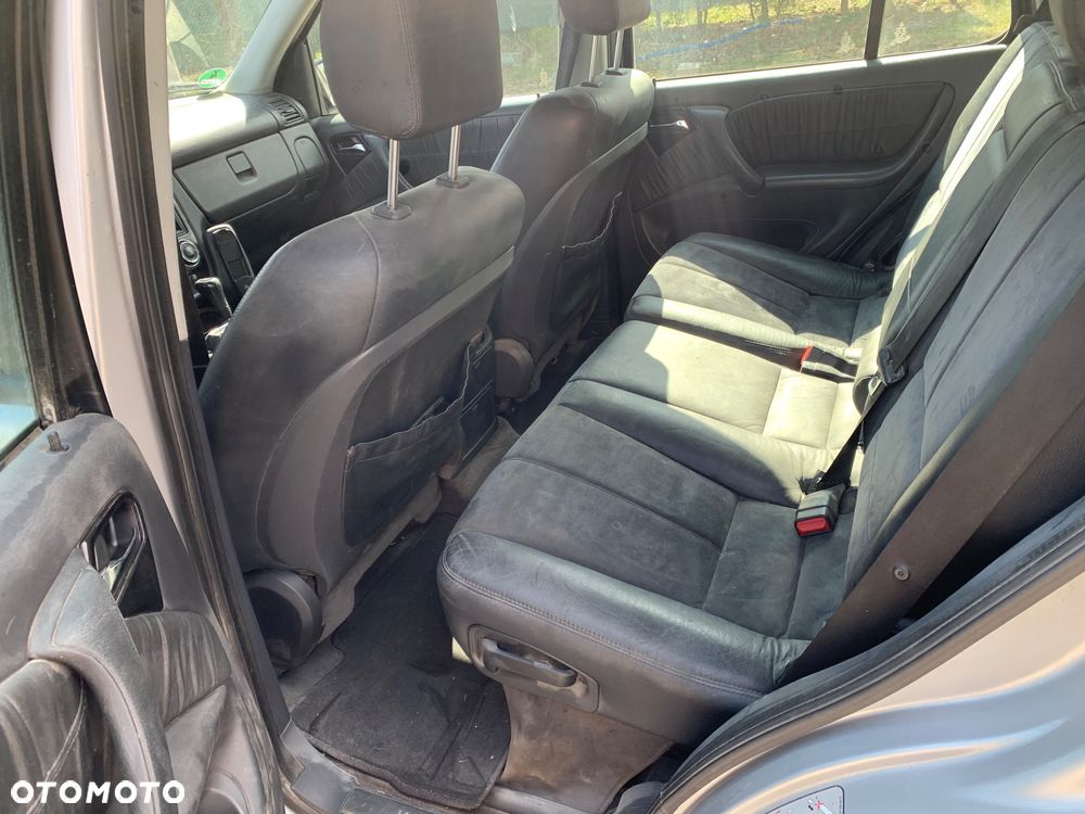 Mercedes-Benz ML - 12