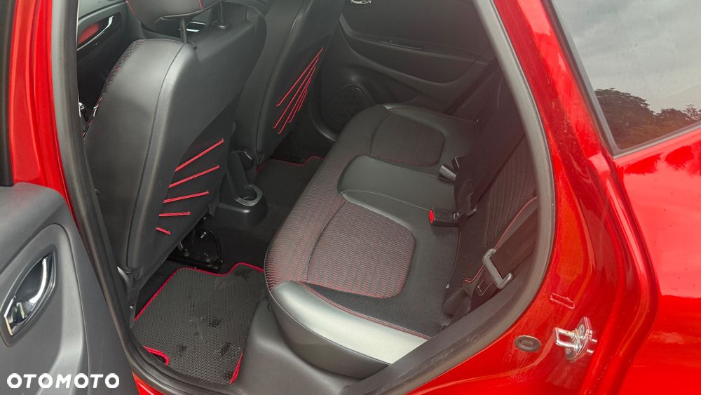 Renault Captur 1.2 TCe Helly Hansen EDC - 9