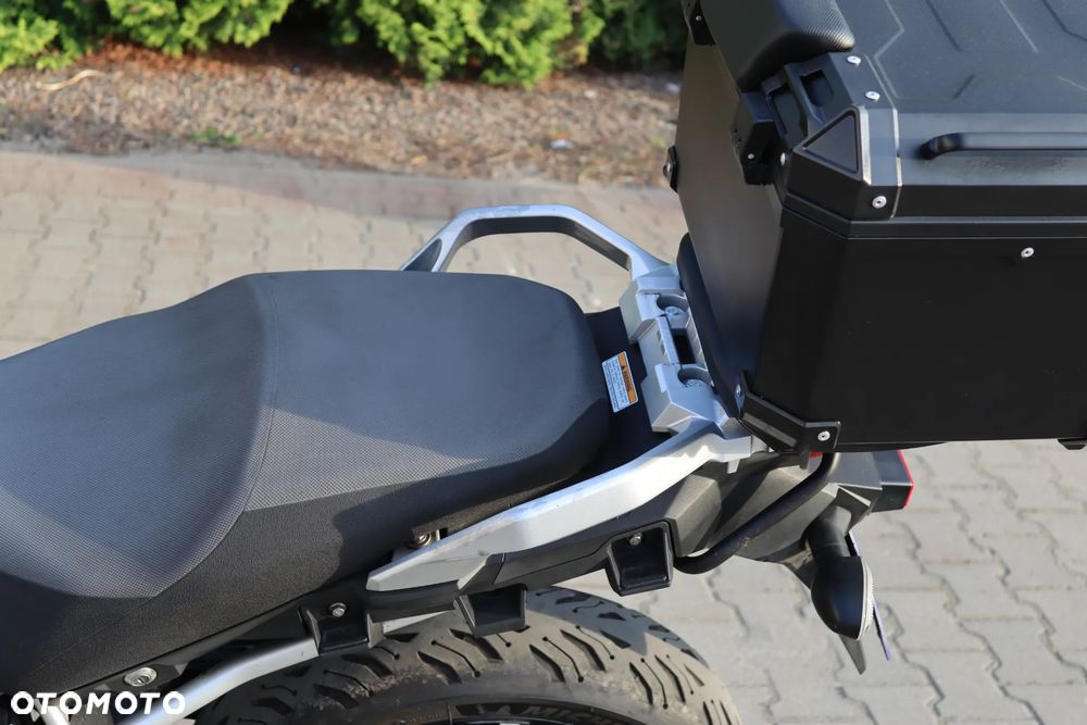Suzuki V-STROM - 20