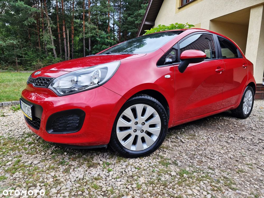 Kia Rio 1.4 Fifa World Cup Edition - 5