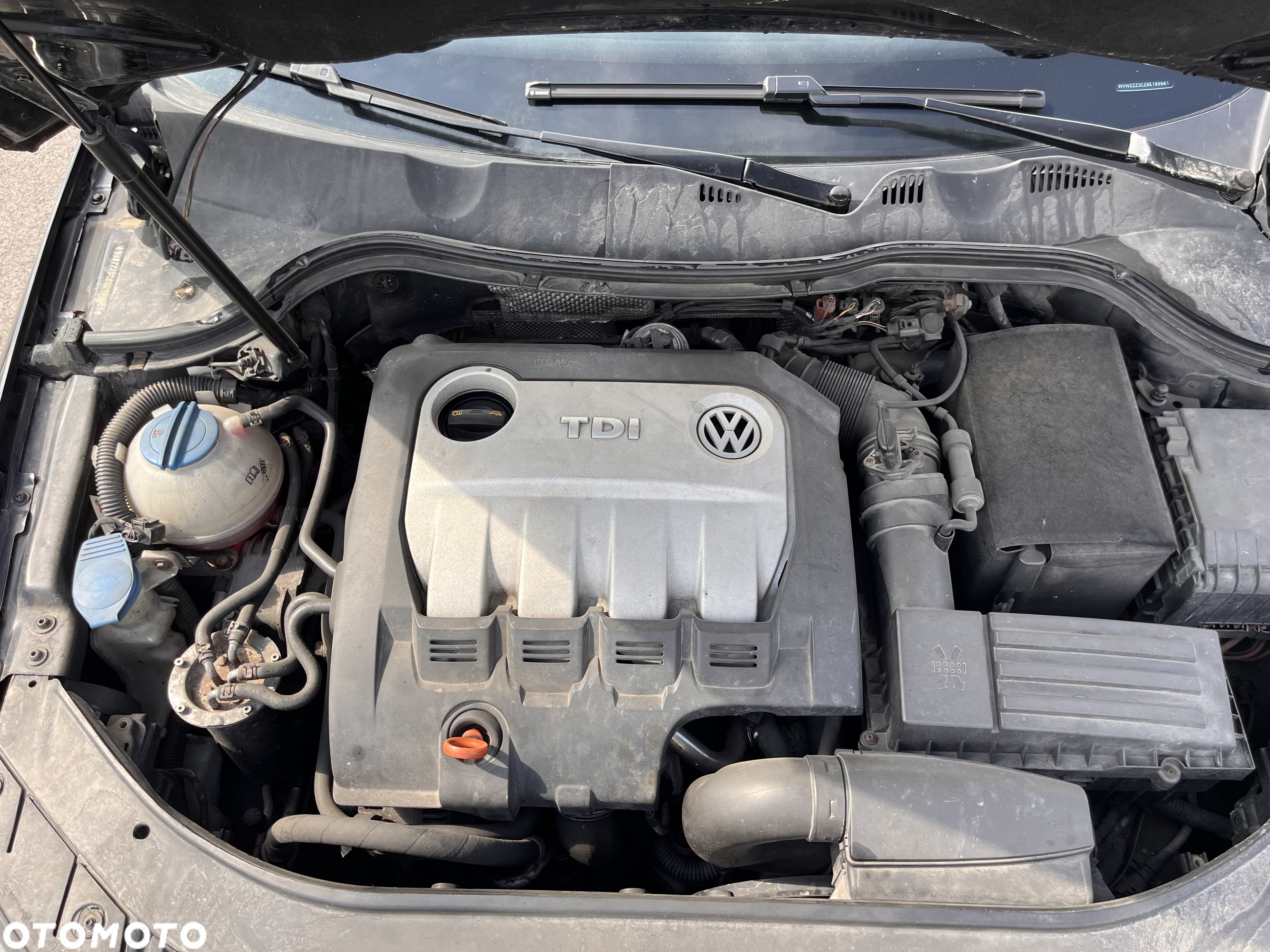 Volkswagen Passat 2.0 TDI DPF Comfortline - 12