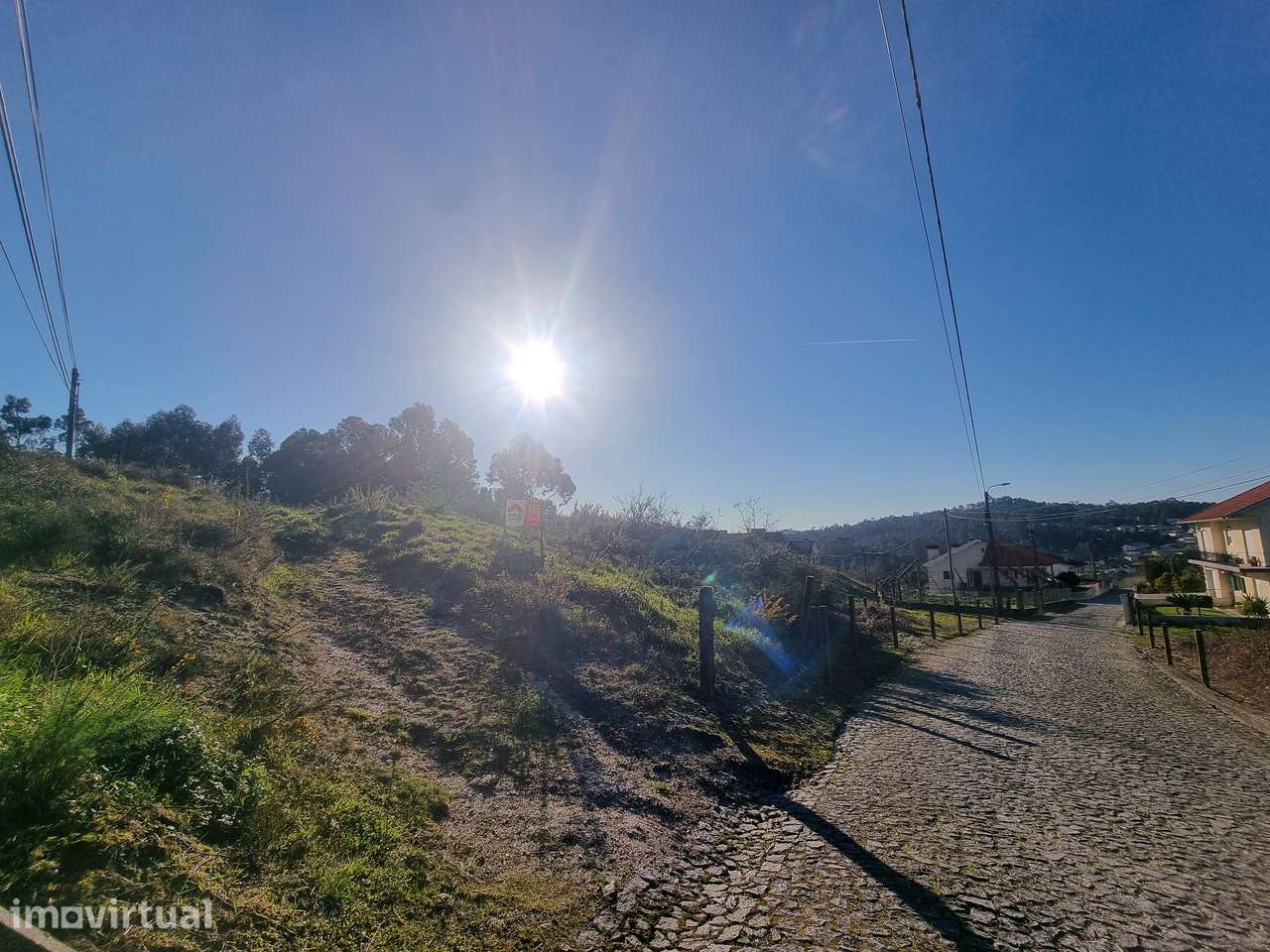 Terreno para construção com 2.400m2 - Grande imagem: 2/9