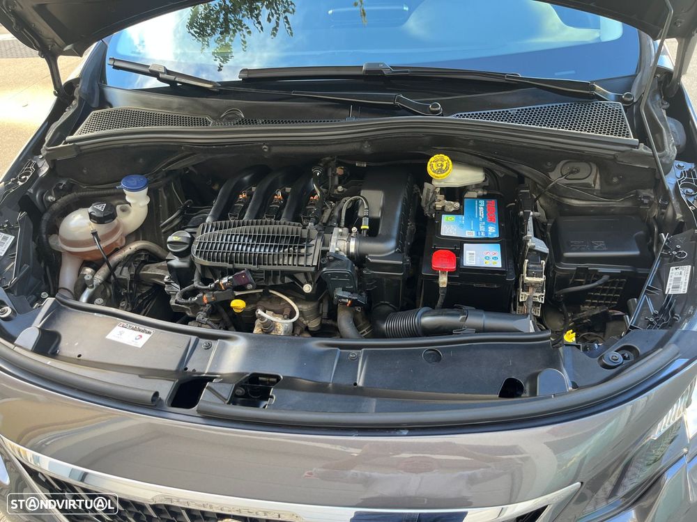Peugeot 2008 1.2 PureTech Style - 19