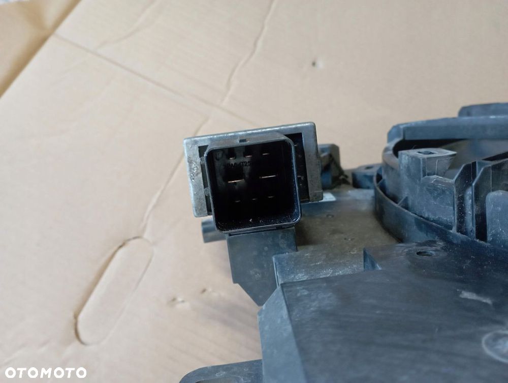 DACIA DOKKER WENTYLATOR 214816436R - 3