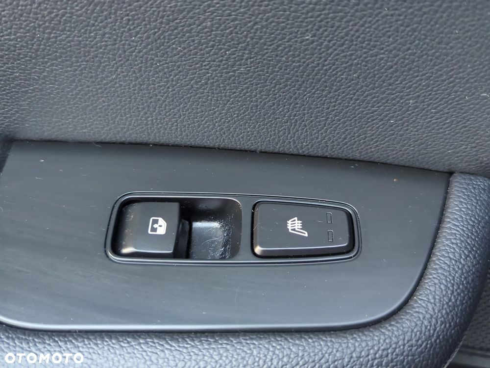 Kia Ceed 1.4 T-GDI L Business Line Plus - 26