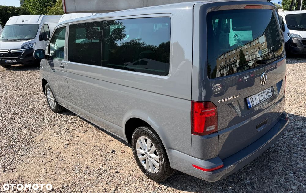 Volkswagen Caravelle - 28