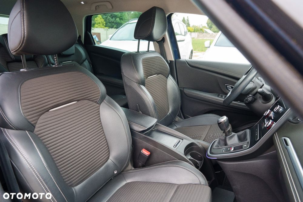 Renault Scenic 1.3 TCe Energy Intens - 17