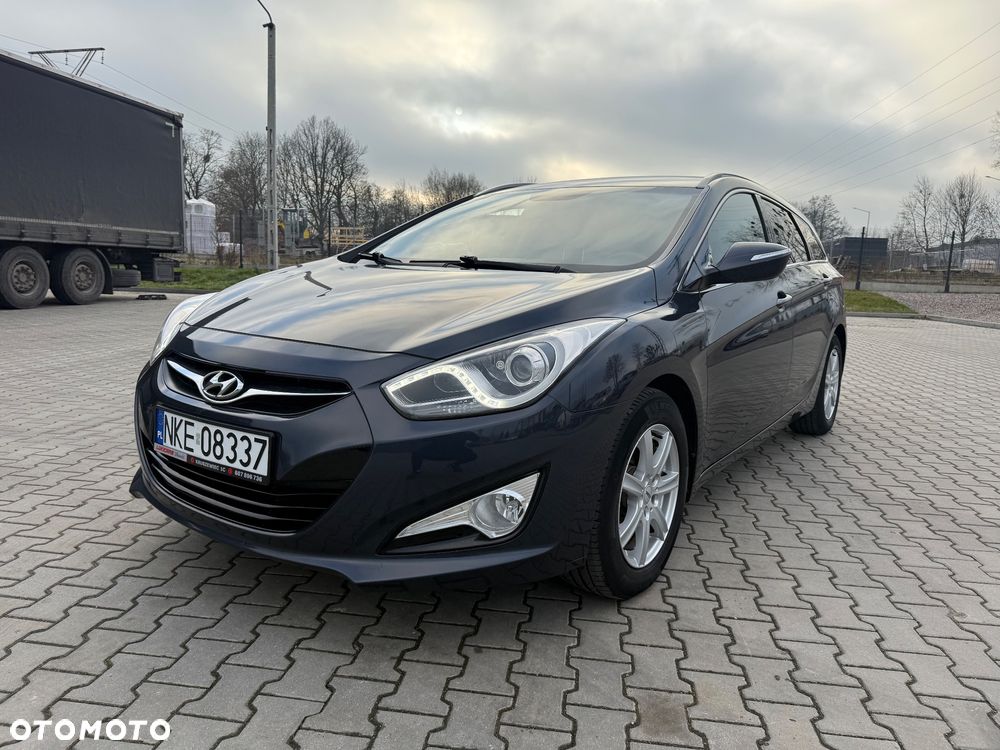 Hyundai i40 Kombi blue 1.6 Classic - 4