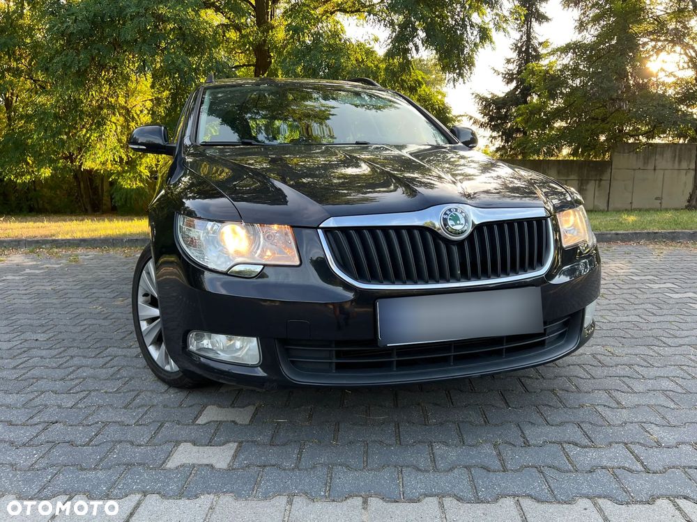 Skoda Superb 2.0 TDI Active DSG - 3