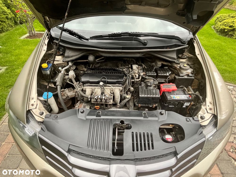 Honda City ver-1-4-comfort - 6