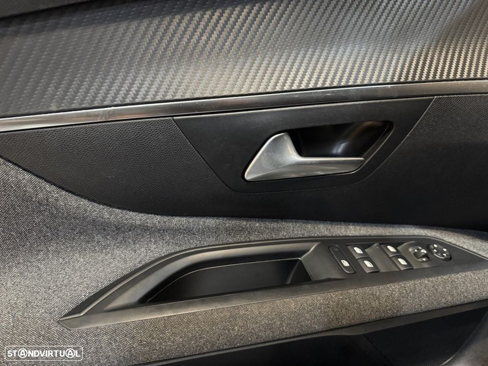 Peugeot 5008 1.5 BlueHDi Active Pack EAT8 - 20