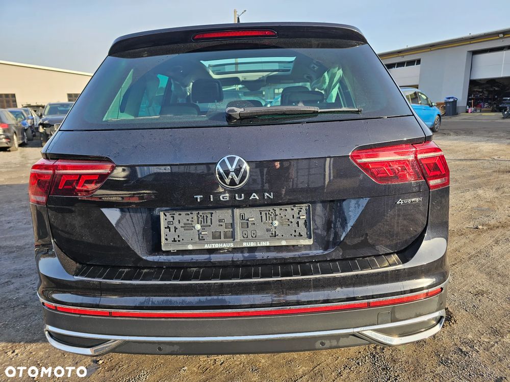 Volkswagen Tiguan 2.0 TDI SCR 4MotION DSG Elegance - 11