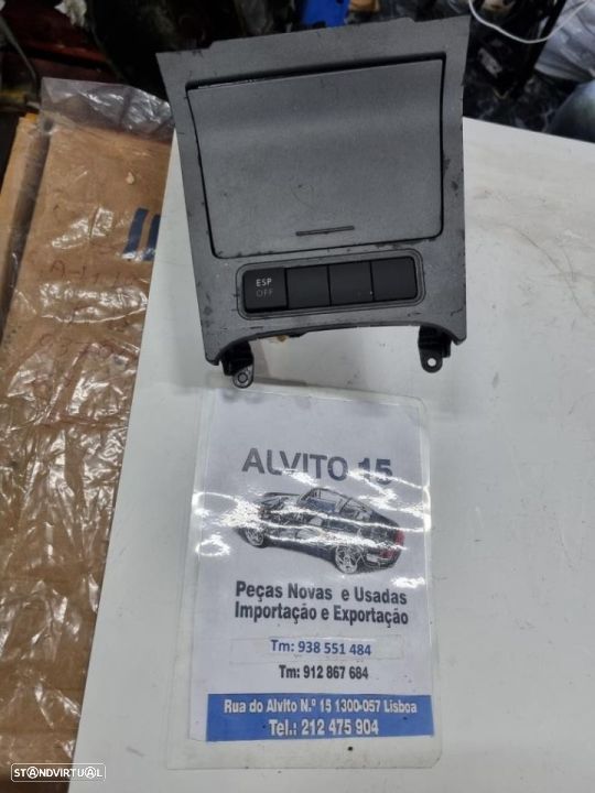 cinzeiro VW Golf V e botão ESP - 1