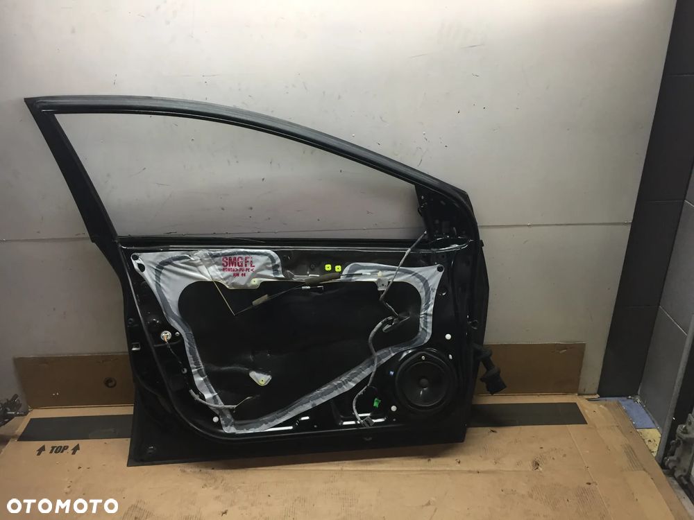 Honda Civic UFO 2008 r Drzwi lewe przód - 2