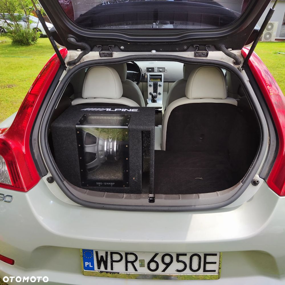 Volvo C30 D3 Summum - 9