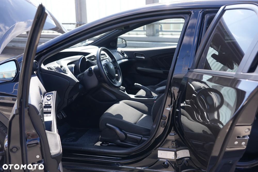 Honda Civic 1.8 Sport (Honda Connect+) - 9