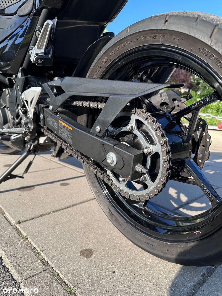 Kawasaki Ninja 400 - 14