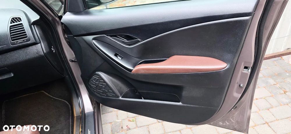 Hyundai ix20 1.6 Premium - 14