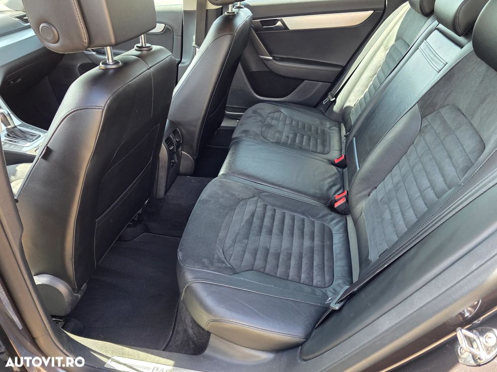 Volkswagen Passat Variant 2.0 TDI Blue TDI DSG Highline - 7