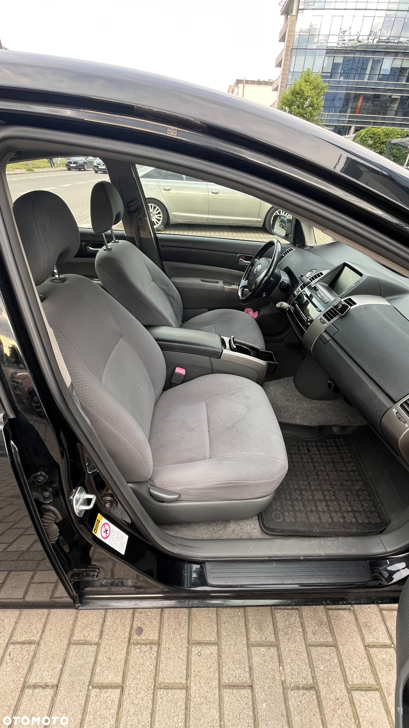 Toyota Prius 1.5 VVT-i Prestige - 6