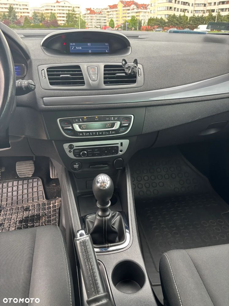 Renault Megane 1.6 16V Limited - 7