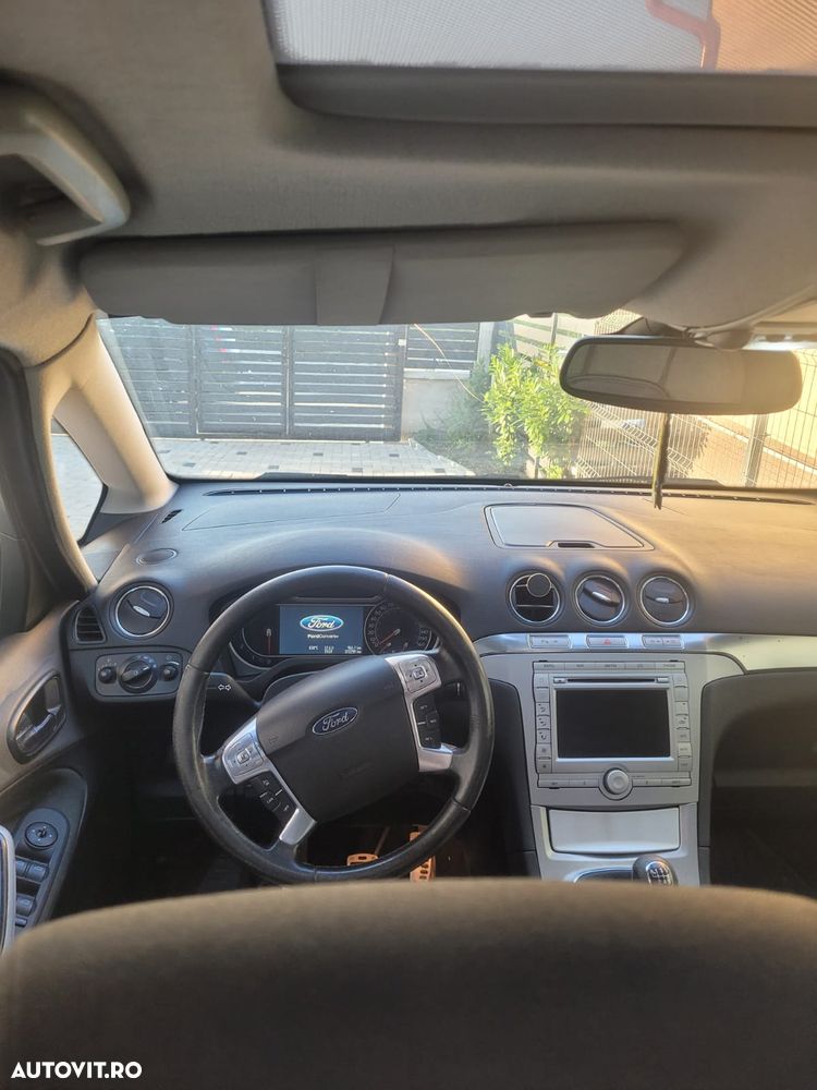 Ford S-Max 2.0 TDCi DPF Business Edition - 4