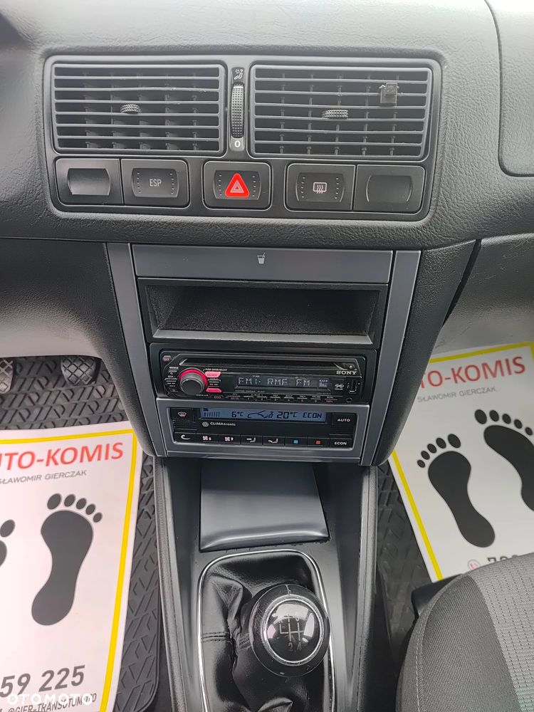Volkswagen Golf - 19