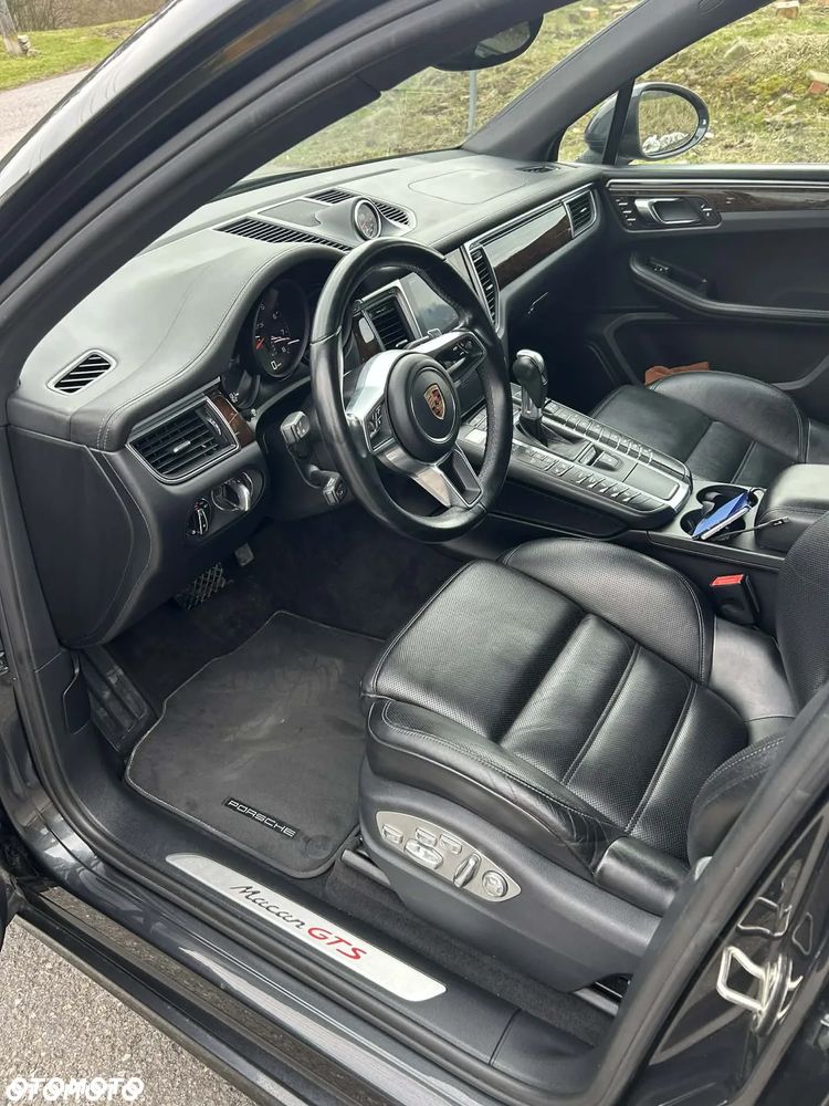 Porsche Macan GTS PDK - 11