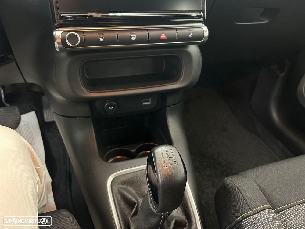 Citroën C3 1.2 PureTech C-Series - 26