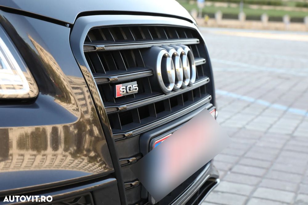 Audi SQ5 - 8