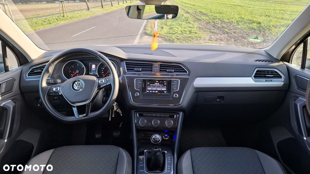 Volkswagen Tiguan 2.0 TDI SCR (BlueMotion Technology) Comfortline - 28