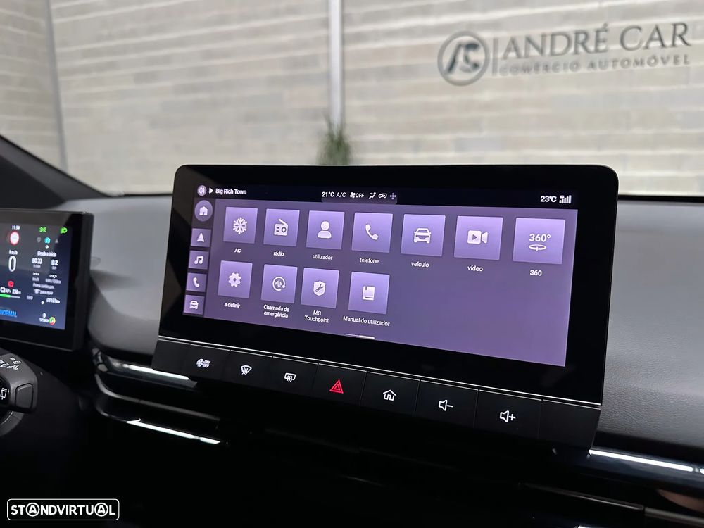 MG MG4 77 kWh Extended Range Luxury - 22