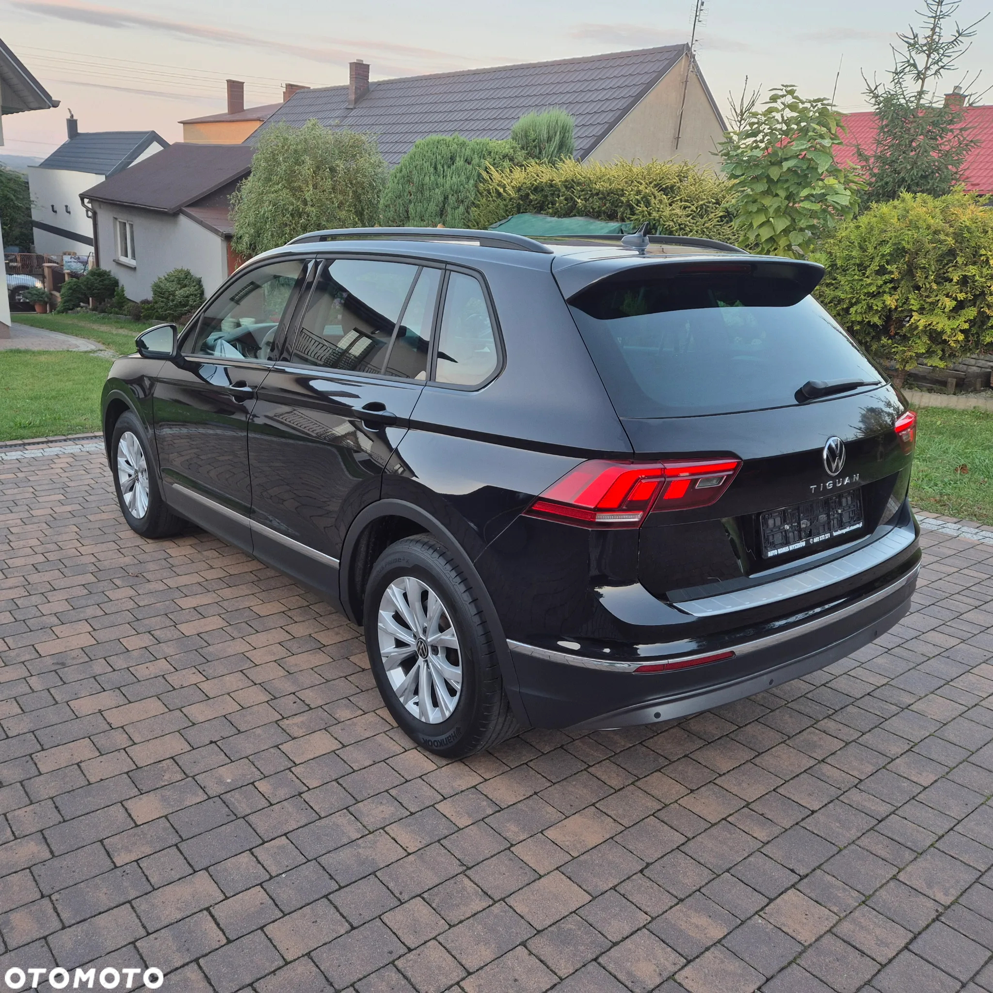 Volkswagen Tiguan - 9