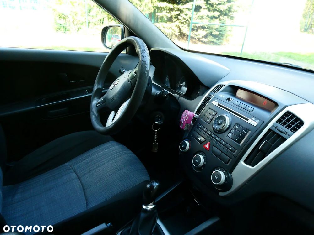 Kia Ceed 1.6 Comfort - 17