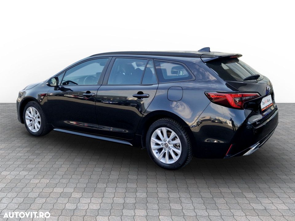 Toyota Corolla - 4
