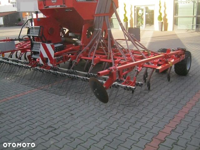 Kuhn MEGANT 600-40 - 2