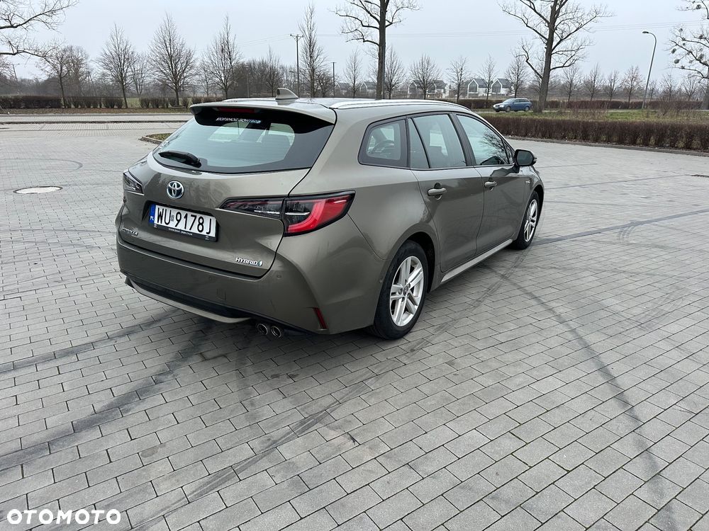 Toyota Corolla 2.0 Hybrid Comfort - 5