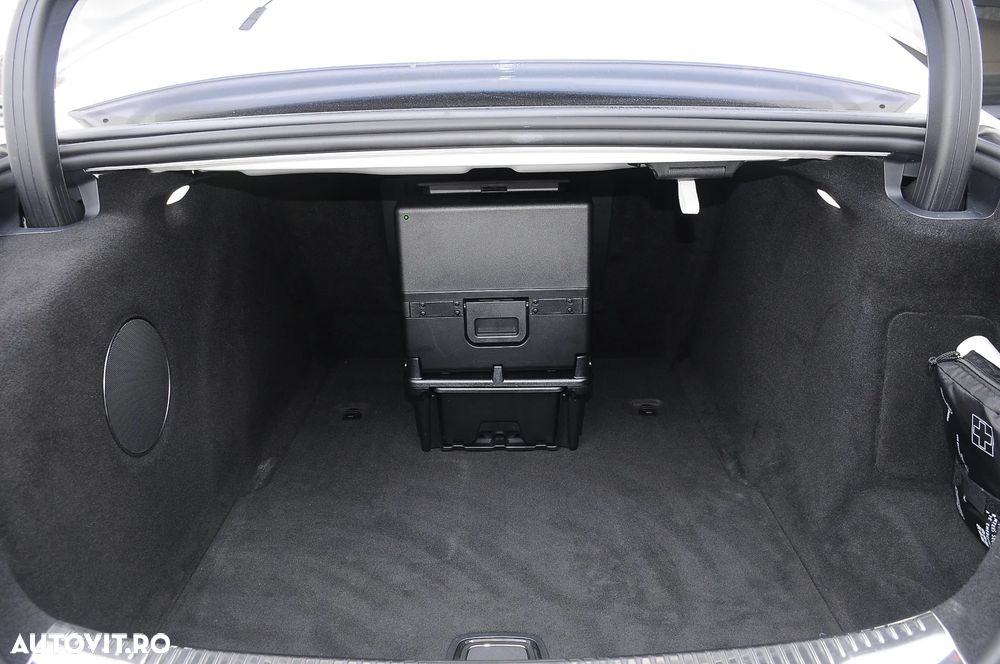 Mercedes-Benz S 500 4MATIC MHEV - 38