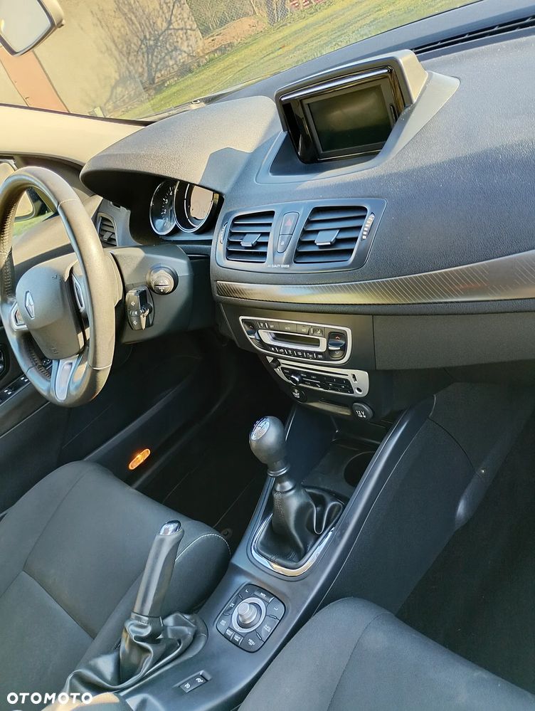 Renault Megane ENERGY dCi 110 Start & Stop Expression - 17